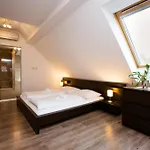 Litovel Otel Komárno