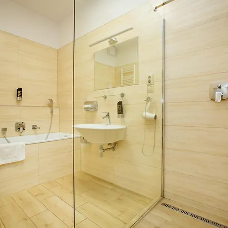 Hotel Litovel 3*
